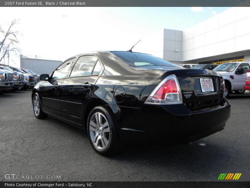Black / Charcoal Black 2007 Ford Fusion SE