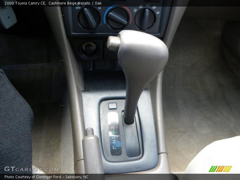 Cashmere Beige Metallic / Oak 2000 Toyota Camry CE