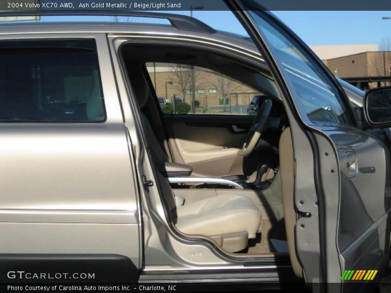 Ash Gold Metallic / Beige/Light Sand 2004 Volvo XC70 AWD