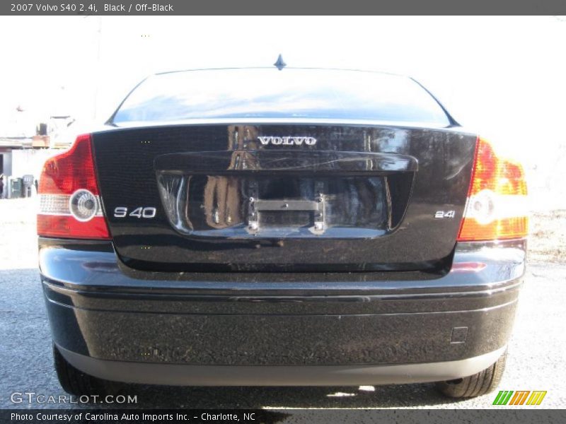 Black / Off-Black 2007 Volvo S40 2.4i