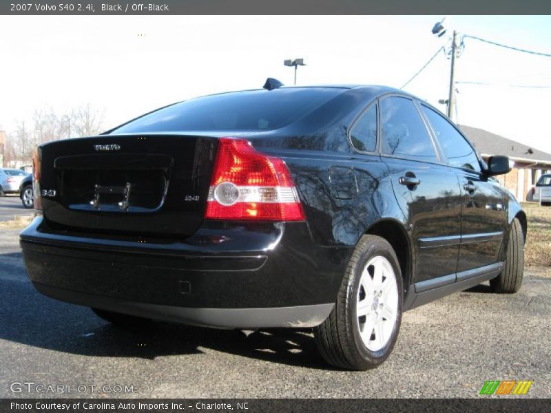 Black / Off-Black 2007 Volvo S40 2.4i