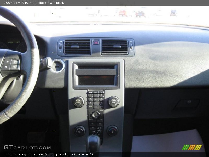 Black / Off-Black 2007 Volvo S40 2.4i