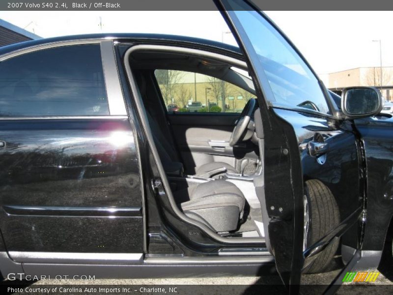 Black / Off-Black 2007 Volvo S40 2.4i