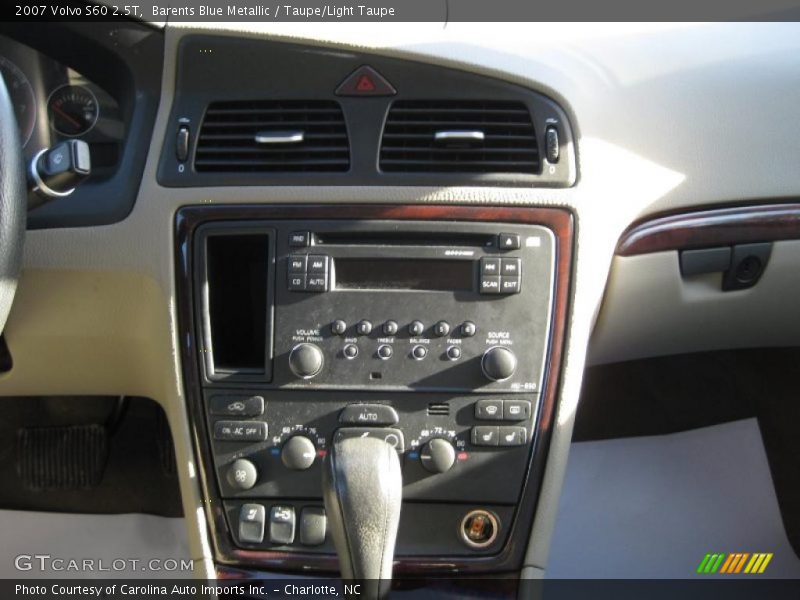 Barents Blue Metallic / Taupe/Light Taupe 2007 Volvo S60 2.5T