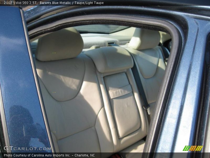 Barents Blue Metallic / Taupe/Light Taupe 2007 Volvo S60 2.5T