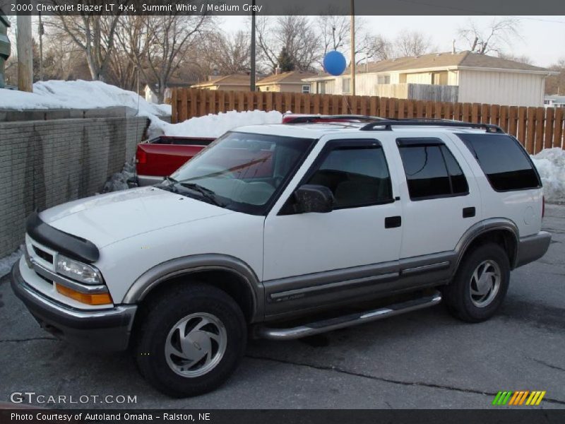 Summit White / Medium Gray 2000 Chevrolet Blazer LT 4x4