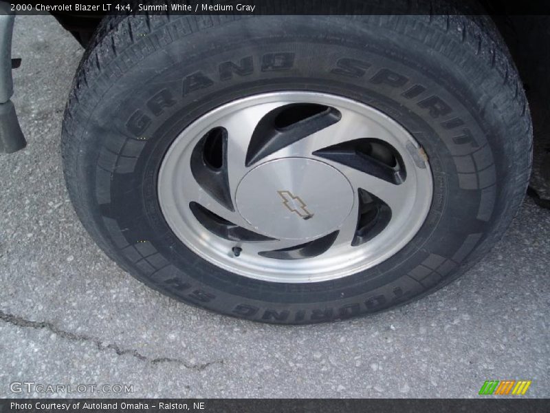 Summit White / Medium Gray 2000 Chevrolet Blazer LT 4x4