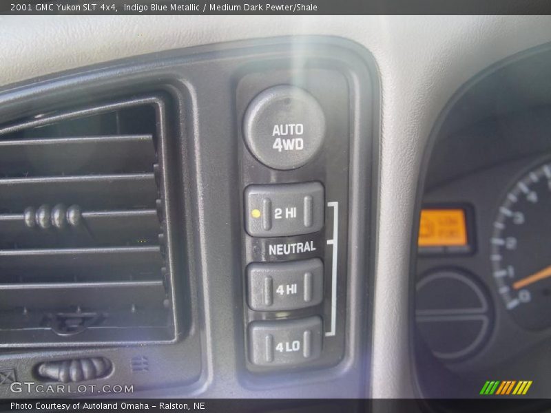Indigo Blue Metallic / Medium Dark Pewter/Shale 2001 GMC Yukon SLT 4x4