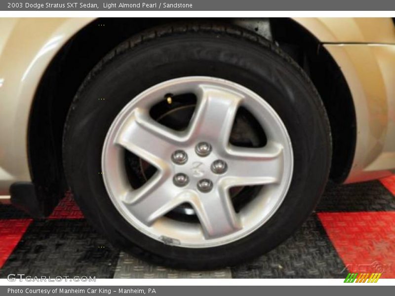Light Almond Pearl / Sandstone 2003 Dodge Stratus SXT Sedan