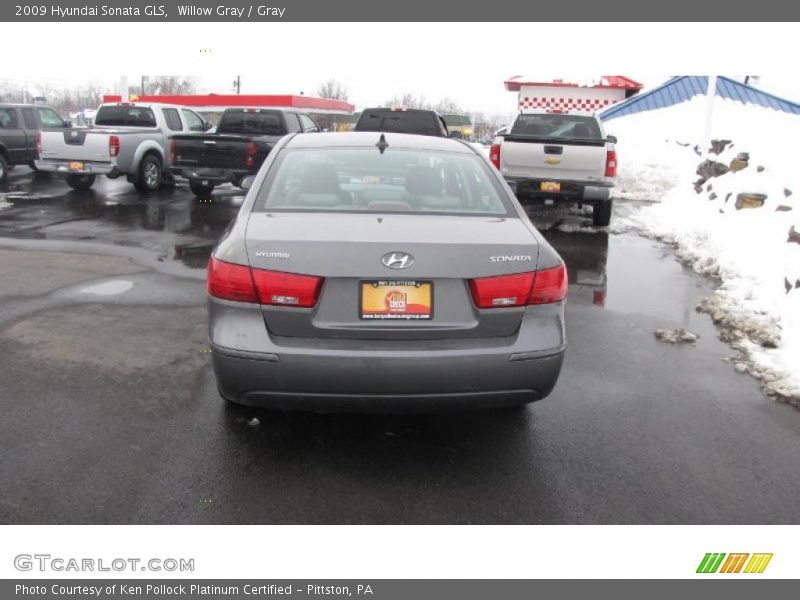 Willow Gray / Gray 2009 Hyundai Sonata GLS