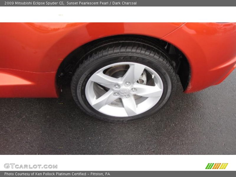 Sunset Pearlescent Pearl / Dark Charcoal 2009 Mitsubishi Eclipse Spyder GS