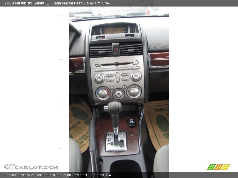 Satin Meisai Pearl / Medium Gray 2009 Mitsubishi Galant ES