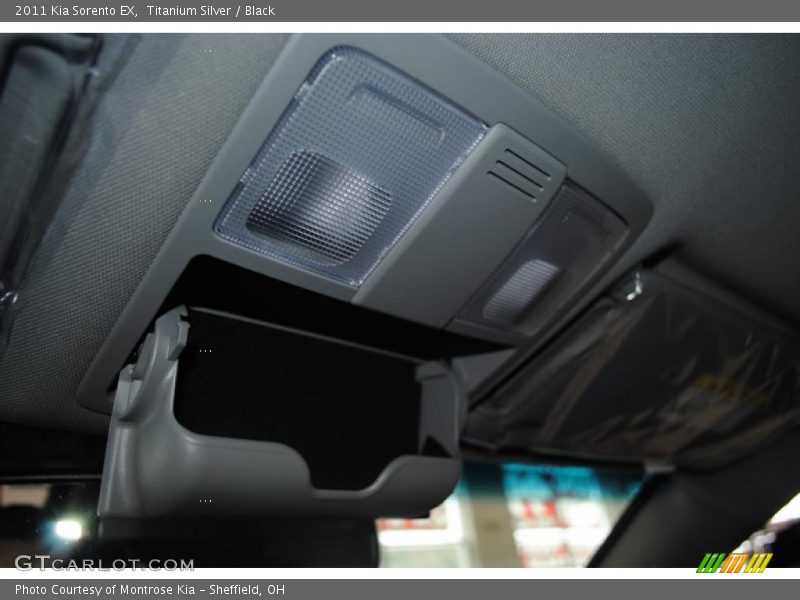 Titanium Silver / Black 2011 Kia Sorento EX