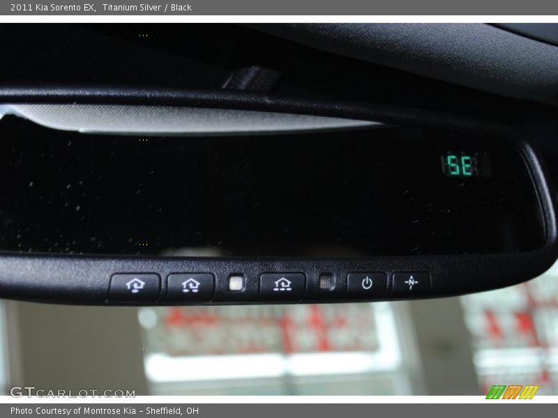 Titanium Silver / Black 2011 Kia Sorento EX