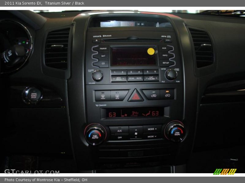 Titanium Silver / Black 2011 Kia Sorento EX