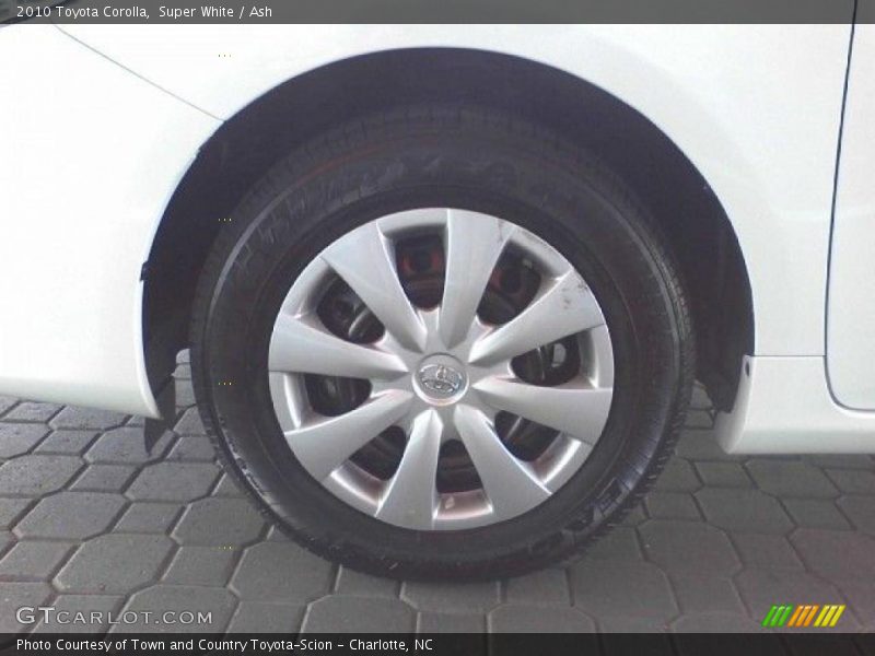 Super White / Ash 2010 Toyota Corolla