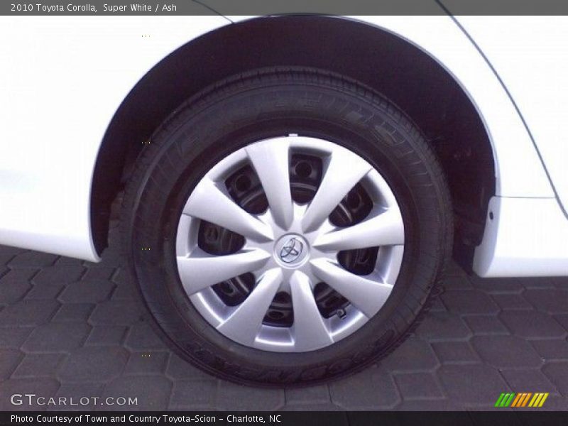 Super White / Ash 2010 Toyota Corolla