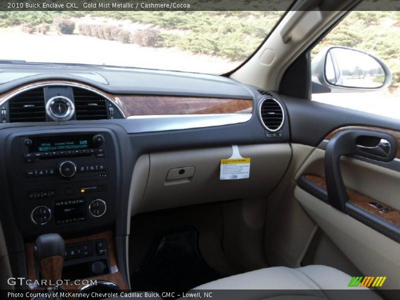 Gold Mist Metallic / Cashmere/Cocoa 2010 Buick Enclave CXL