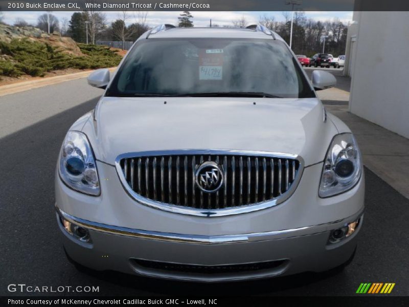 White Diamond Tricoat / Cashmere/Cocoa 2010 Buick Enclave CXL