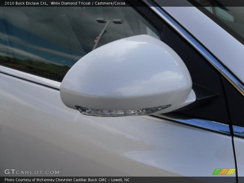 White Diamond Tricoat / Cashmere/Cocoa 2010 Buick Enclave CXL