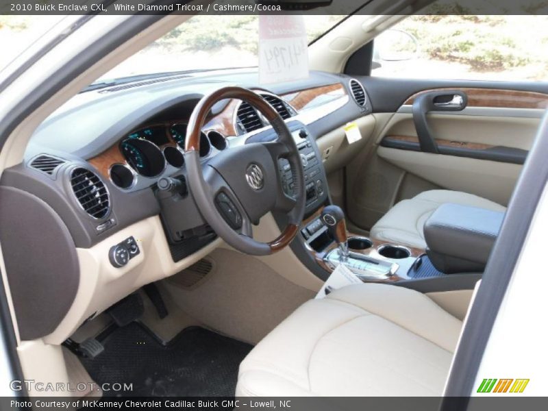 White Diamond Tricoat / Cashmere/Cocoa 2010 Buick Enclave CXL