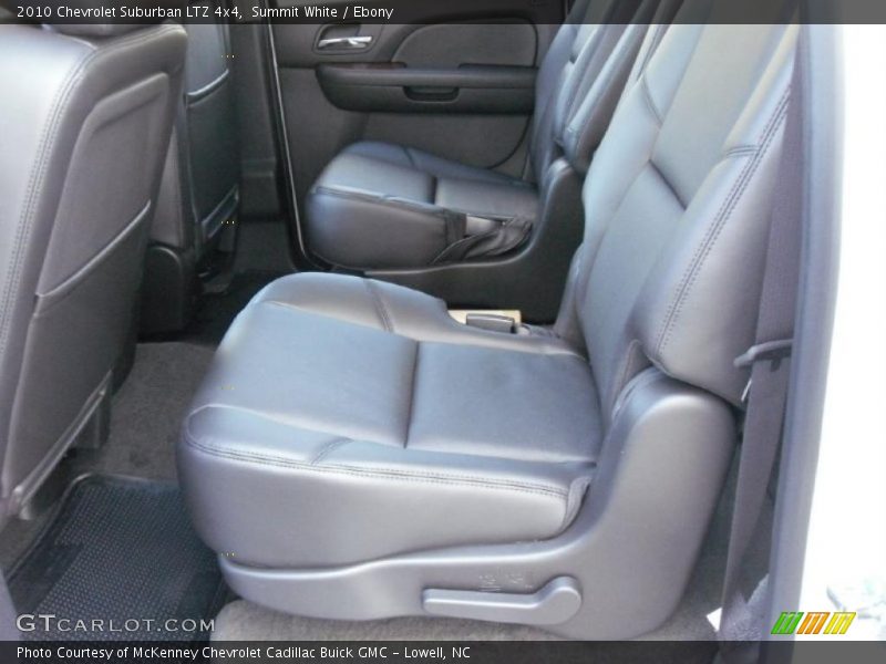 Summit White / Ebony 2010 Chevrolet Suburban LTZ 4x4