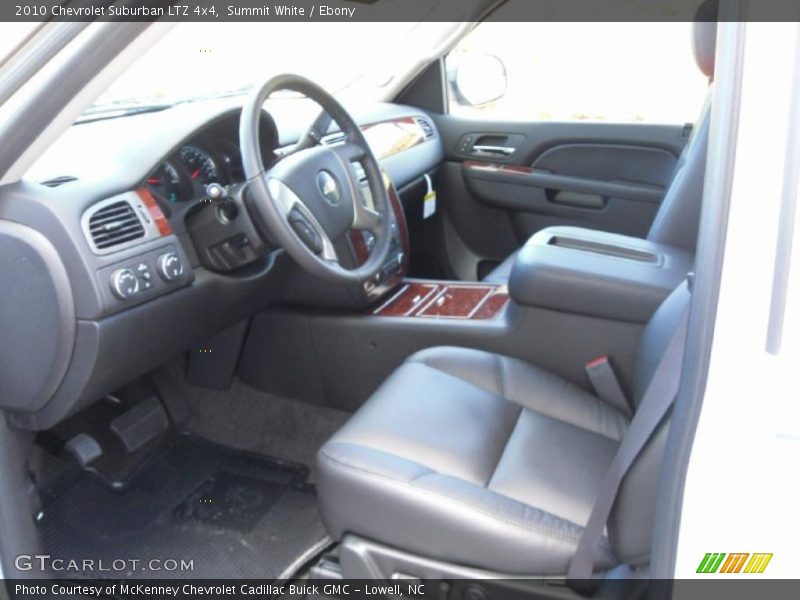 Summit White / Ebony 2010 Chevrolet Suburban LTZ 4x4