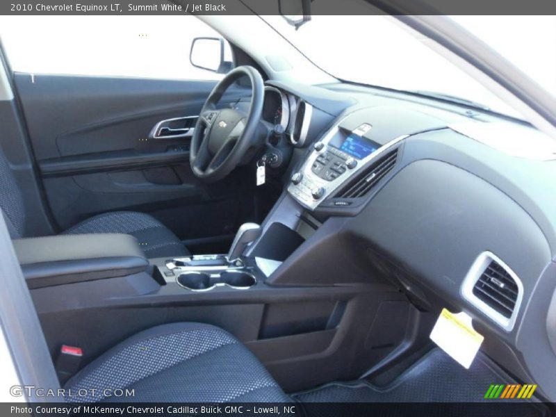 Summit White / Jet Black 2010 Chevrolet Equinox LT