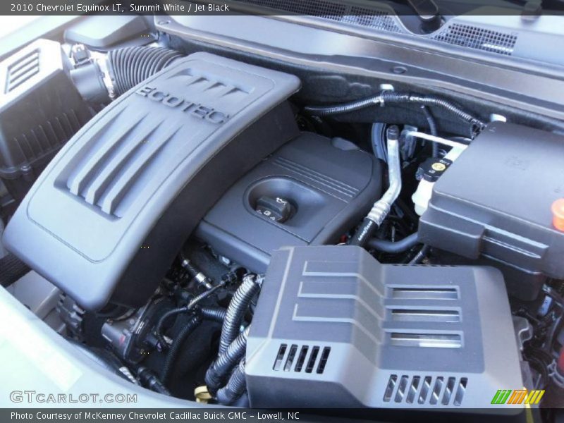 Summit White / Jet Black 2010 Chevrolet Equinox LT