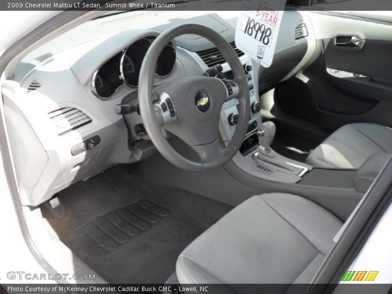 Summit White / Titanium 2009 Chevrolet Malibu LT Sedan