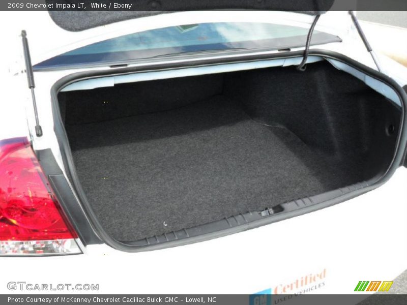 White / Ebony 2009 Chevrolet Impala LT