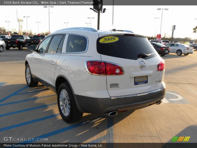 White Opal / Dark Titanium/Titanium 2009 Buick Enclave CXL