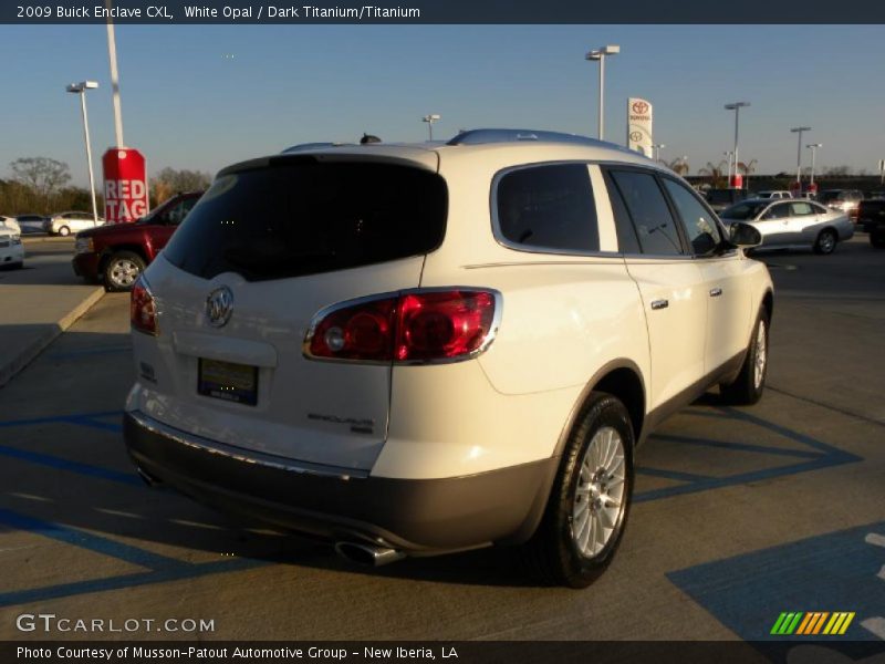 White Opal / Dark Titanium/Titanium 2009 Buick Enclave CXL