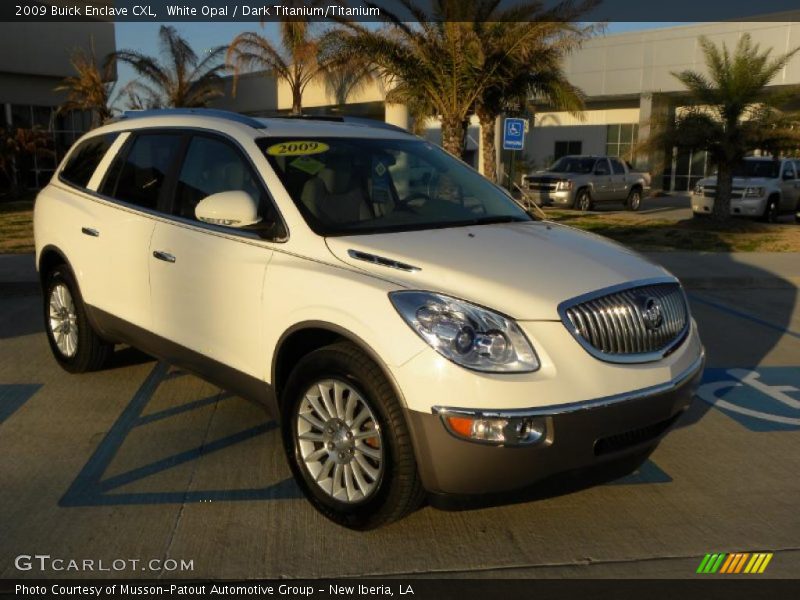 White Opal / Dark Titanium/Titanium 2009 Buick Enclave CXL