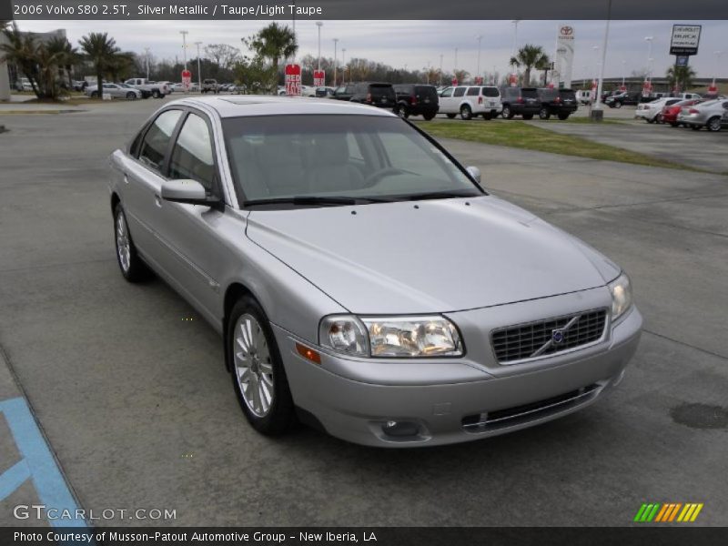 Silver Metallic / Taupe/Light Taupe 2006 Volvo S80 2.5T