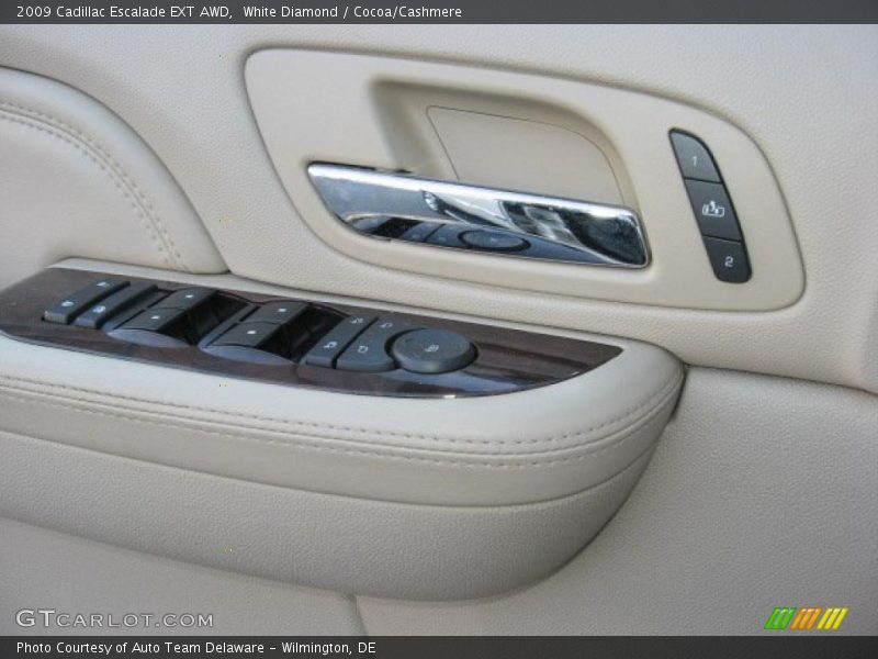 White Diamond / Cocoa/Cashmere 2009 Cadillac Escalade EXT AWD