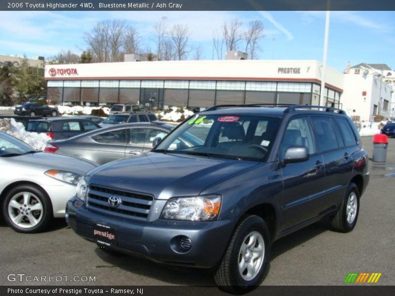Bluestone Metallic / Ash Gray 2006 Toyota Highlander 4WD