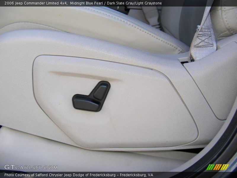 Midnight Blue Pearl / Dark Slate Gray/Light Graystone 2006 Jeep Commander Limited 4x4