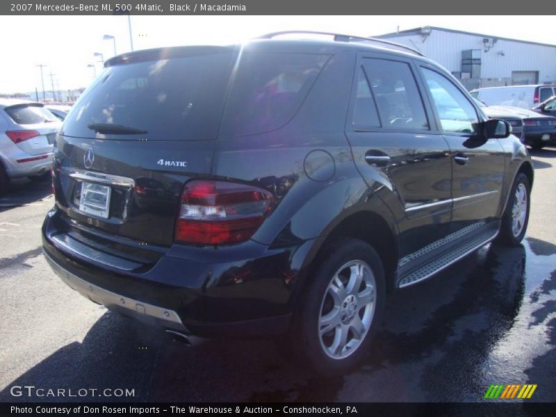 Black / Macadamia 2007 Mercedes-Benz ML 500 4Matic