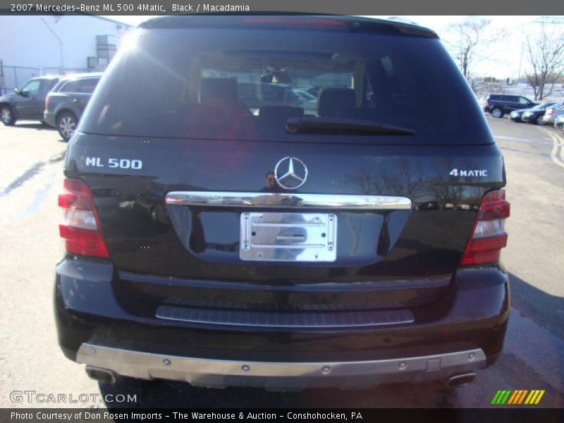 Black / Macadamia 2007 Mercedes-Benz ML 500 4Matic