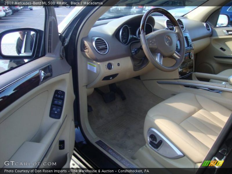 Black / Macadamia 2007 Mercedes-Benz ML 500 4Matic