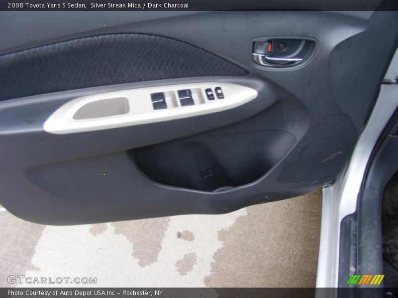 Silver Streak Mica / Dark Charcoal 2008 Toyota Yaris S Sedan