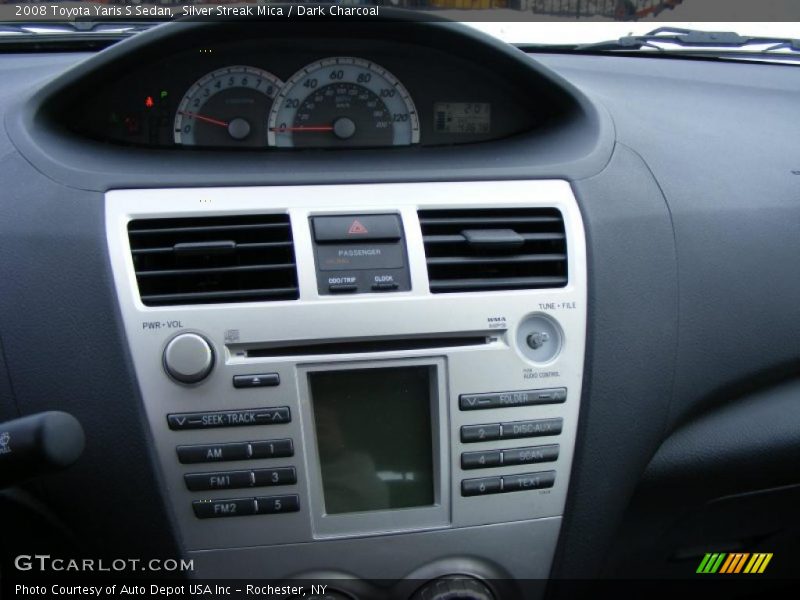 Silver Streak Mica / Dark Charcoal 2008 Toyota Yaris S Sedan