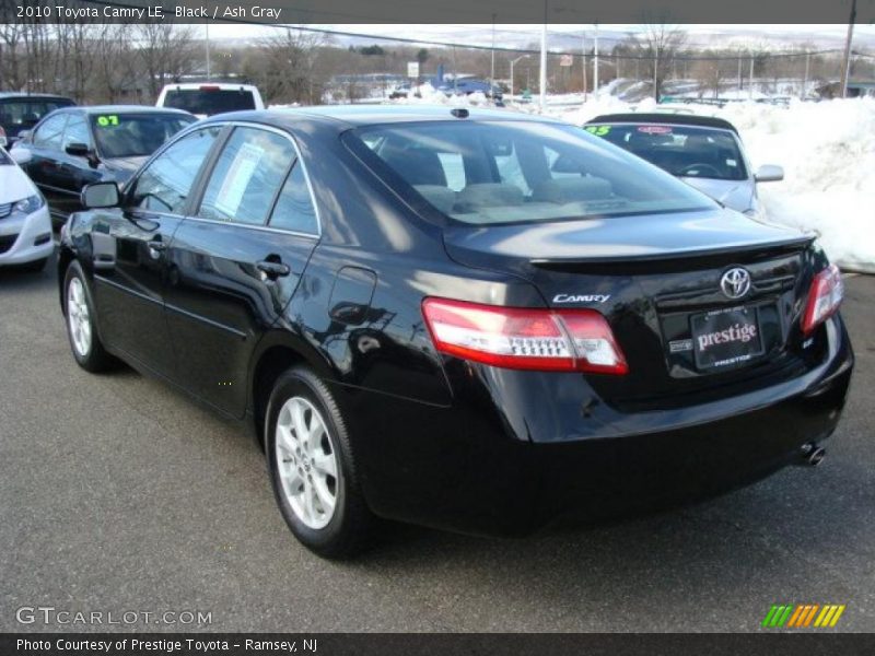 Black / Ash Gray 2010 Toyota Camry LE