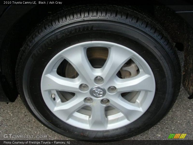 Black / Ash Gray 2010 Toyota Camry LE