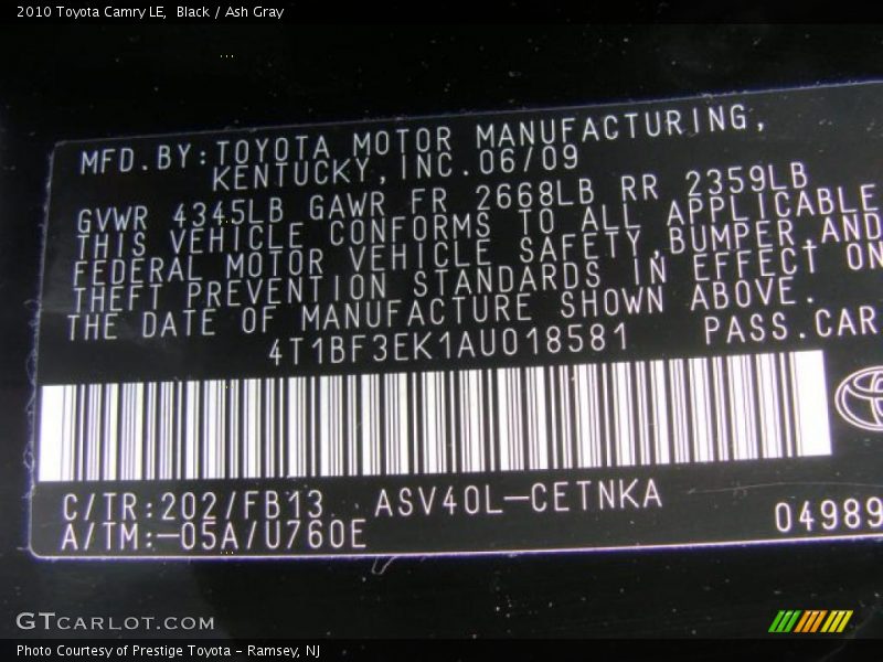 Black / Ash Gray 2010 Toyota Camry LE