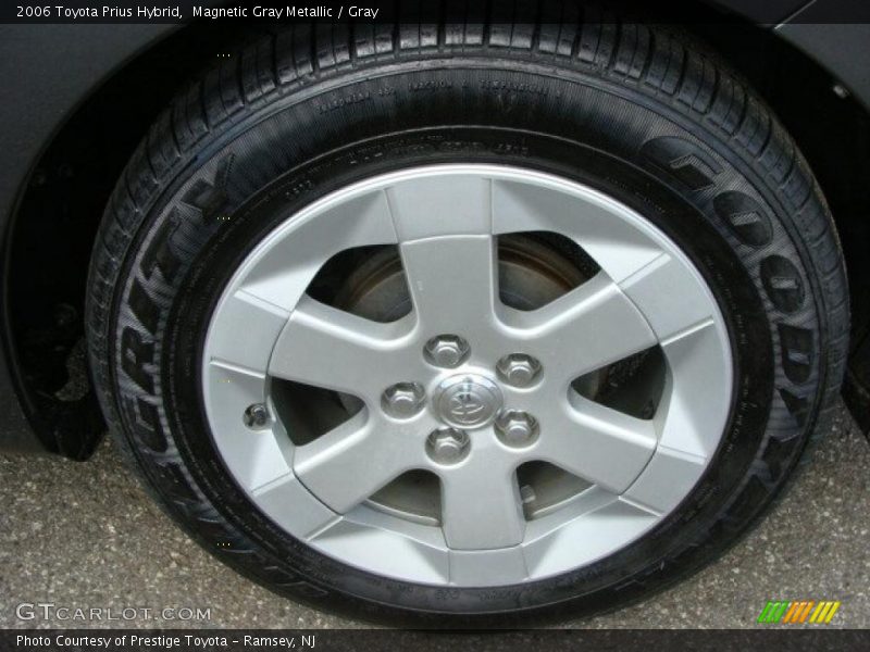 Magnetic Gray Metallic / Gray 2006 Toyota Prius Hybrid