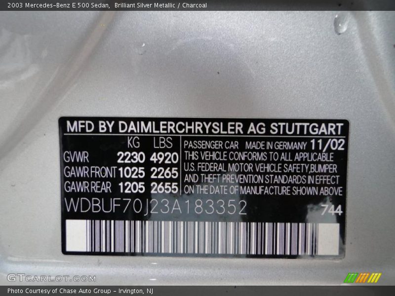 Brilliant Silver Metallic / Charcoal 2003 Mercedes-Benz E 500 Sedan