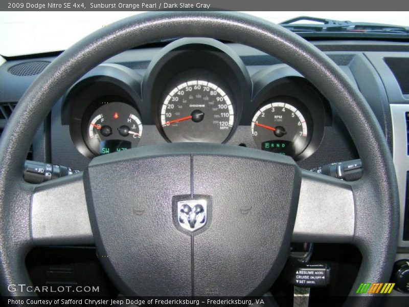 Sunburst Orange Pearl / Dark Slate Gray 2009 Dodge Nitro SE 4x4