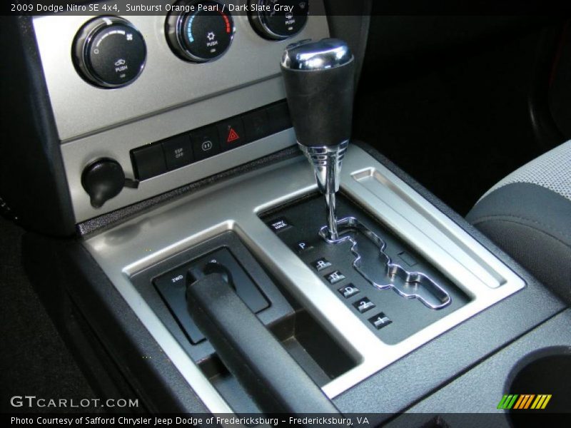Sunburst Orange Pearl / Dark Slate Gray 2009 Dodge Nitro SE 4x4